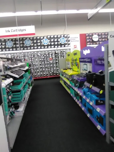 Office Supply Store «Staples», reviews and photos, 23710 El Toro Rd, Lake Forest, CA 92630, USA