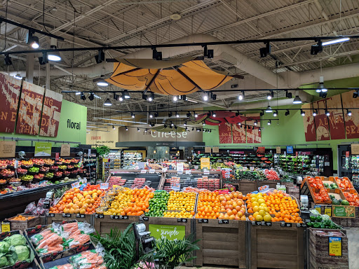 Grocery Store «Hannaford Supermarket», reviews and photos, 5 Hannaford Dr, York, ME 03909, USA