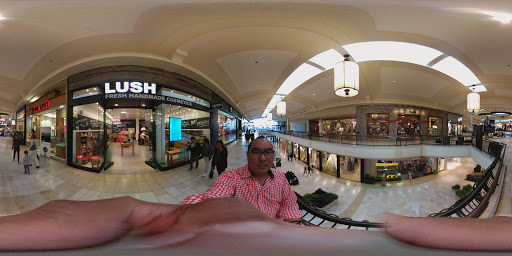 Shopping Mall «The Oaks», reviews and photos, 350 W Hillcrest Dr, Thousand Oaks, CA 91360, USA