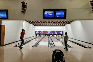 Johnny's Bowling image