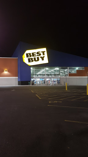 Electronics Store «Best Buy», reviews and photos, 445 Howe Ave, Cuyahoga Falls, OH 44221, USA