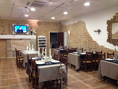 Restaurante la Senda - C. Reyes Católicos, 22, 03630 Sax, Alicante, Spain