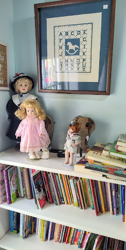 Thrift Store «Prevention of Blindness Society Look Again Resale Shop», reviews and photos, 900 King St, Alexandria, VA 22314, USA