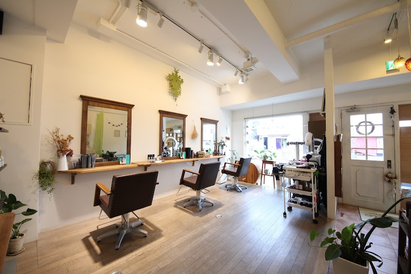 teaque hair atelier