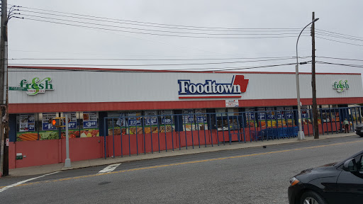 Grocery Store «Foodtown of Parsons Blvd», reviews and photos, 84-05 Parsons Blvd, Jamaica, NY 11432, USA