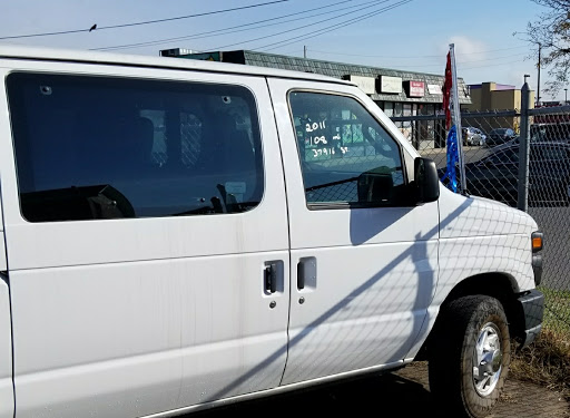 Used Car Dealer «Amico Leasing & Sales», reviews and photos, 3914 Hempstead Bethpage Turnpike # A, Levittown, NY 11756, USA