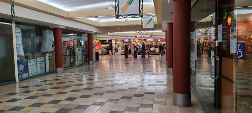 Shopping Mall «North Point Centre», reviews and photos, 320 Bay St, San Francisco, CA 94133, USA