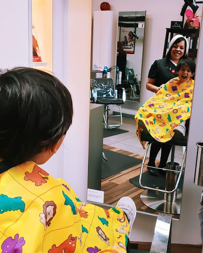 Hair Salon «Fantastic Sams Cut & Color», reviews and photos, 8490 W Hillsborough Ave, Tampa, FL 33615, USA