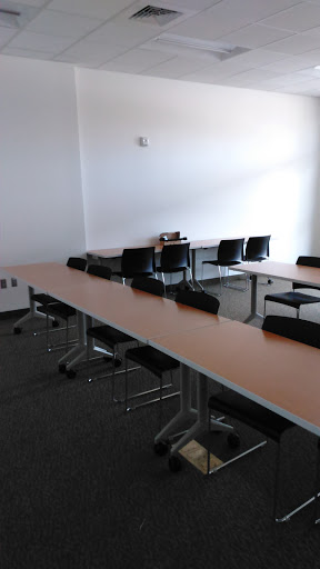 Toyota Dealer «Toyota of Corvallis», reviews and photos, 800 NW 5th St, Corvallis, OR 97330, USA