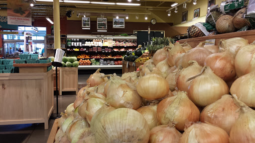 Grocery Store «New Seasons Market Arbor Lodge», reviews and photos, 6400 N Interstate Ave, Portland, OR 97217, USA
