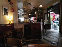 Atmosphère du Restaurant français Cannibale Café à Paris - n°14