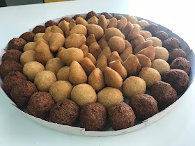 Pães e Algo a Mais