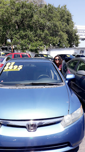 Used Car Dealer «Donny Mills Auto Sales», reviews and photos, 450 E Bay Dr, Largo, FL 33770, USA