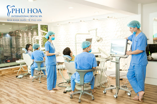 Af1qipon6l6yd8b3ziv18iwehcfoofovxt4dcbr U9ek