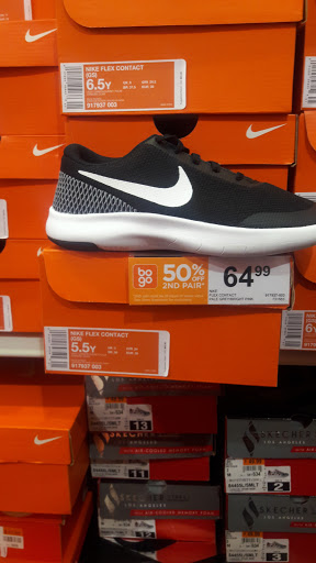 Shoe Store «Rack Room Shoes», reviews and photos, 245 King St, Charleston, SC 29401, USA