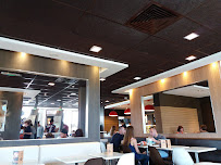 Atmosphère du Restauration rapide McDonald's à Pierrelaye - n°9