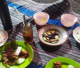 Bebek Goreng MBAK YANI ~ Warung Tenda Ala Lamongan photo