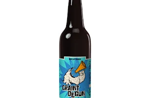 Brasserie Les Deux font la Bière - Fabrique & Bar à bières artisanales – Bière Craint Dégun & Bière du Garlaban - Aubagne image