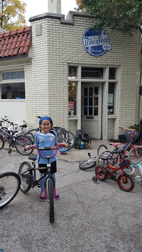 Non-Profit Organization «RevolveKCK Community Bike Shop», reviews and photos, 554 Central Ave, Kansas City, KS 66101, USA