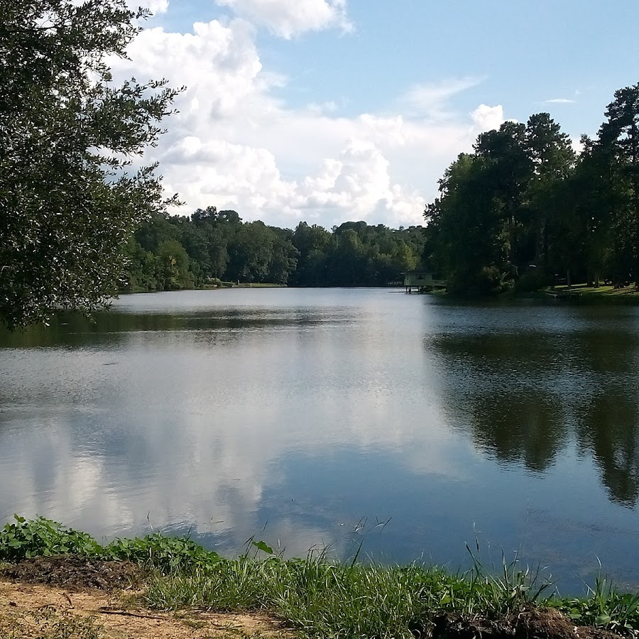 Waynesboro Pond Park