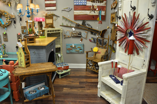 Boutique «Oak & Lace», reviews and photos, 802 S Main St, Columbia, TN 38401, USA