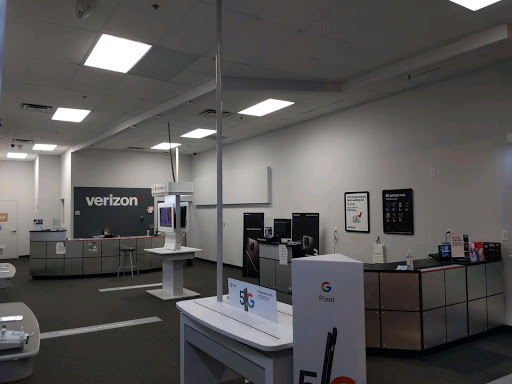 Cell Phone Store «GoWireless Verizon Authorized Retailer», reviews and photos, 1714 Hill Rd N, Pickerington, OH 43147, USA