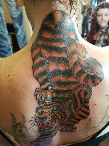 Tattoo Shop «Legacy Irons Tattoo», reviews and photos, 121-C W McGee St, Greensboro, NC 27401, USA