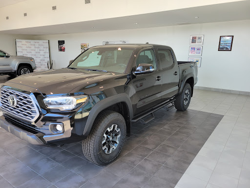 Used Car Dealer «Germain Toyota of Columbus», reviews and photos, 5711 Scarborough Blvd, Columbus, OH 43232, USA