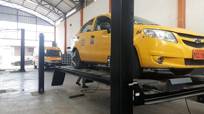 Opinii despre AUTOMOTRIZ BEDOYA (LOS OLIVOS) în Cayambe - Taller de reparación de automóviles