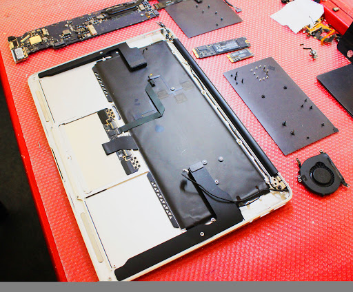 Electronics Repair Shop «iNfigo iPhone iPad iMac Repair & Accessories», reviews and photos, 108 S Cedros Ave, Solana Beach, CA 92075, USA