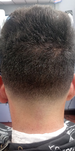 Barber Shop «Classics Barber Shop», reviews and photos, 30561 US Hwy 19 N, Palm Harbor, FL 34684, USA