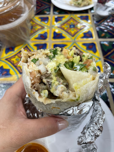 Grocery Store «Mi Tierra», reviews and photos, 3005 Willow Pass Rd, Bay Point, CA 94565, USA