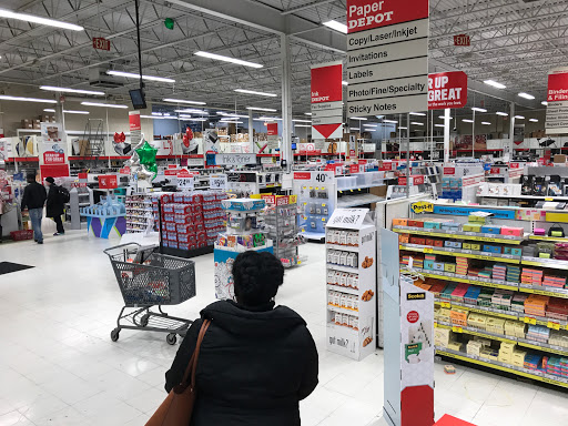 Office Supply Store «Office Depot», reviews and photos, 5420 S Lake Park Ave, Chicago, IL 60615, USA