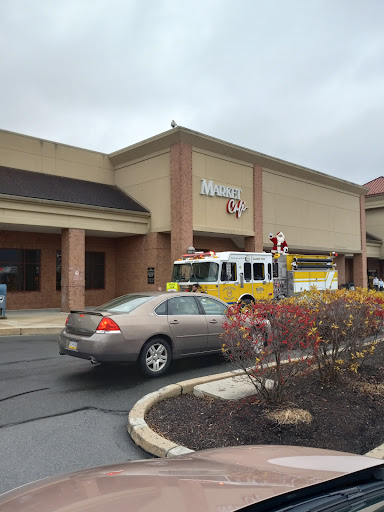 Brandywine Square Shopping Center, Quarry Rd & U.S. 30, Downingtown, PA 19335, USA, 