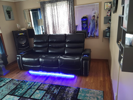 Furniture Store «Value City Furniture», reviews and photos, 4095 Richmond Rd, Warrensville Heights, OH 44122, USA