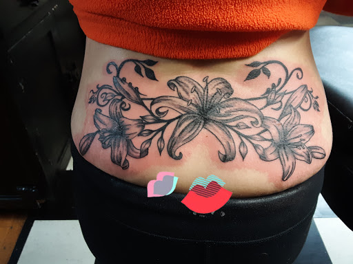 Tattoo Shop «Art In Motion Inc Tattooing», reviews and photos, 415 S Broadway St, Medina, OH 44256, USA