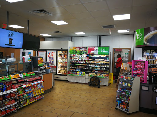 Convenience Store «7-Eleven», reviews and photos, 11601 W Okeechobee Rd, Hialeah Gardens, FL 33018, USA