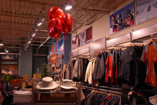Outdoor Sports Store «Alpine Shop - Chesterfield MO», reviews and photos, 1616 Clarkson Rd, Chesterfield, MO 63017, USA