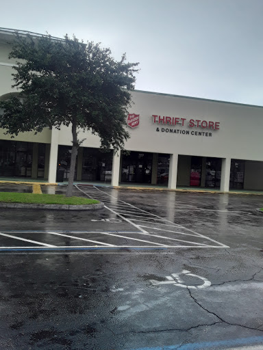Salvation Army Thrift Store, 505 27th Ave SW, Vero Beach, FL 32968, USA, 
