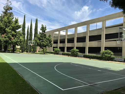 Basketball Court at SKYPORT PLAZA
