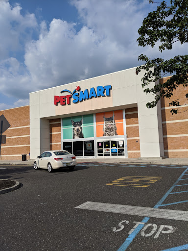Pet Supply Store «PetSmart», reviews and photos, 2000 Clements Bridge Rd, Woodbury, NJ 08096, USA