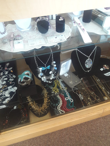 Thrift Store «Assistance League of Seattle», reviews and photos, 1415 N 45th St, Seattle, WA 98103, USA