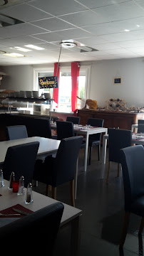 Atmosphère du Restaurant Au grand régal à Villefranche-de-Lauragais - n°8