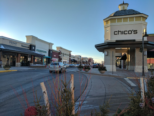 Shopping Mall «Woodbury Lakes», reviews and photos, 9020 Hudson Rd # 401, St Paul, MN 55125, USA