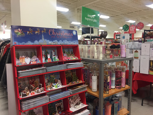 Department Store «T.J. Maxx», reviews and photos, 1751 Ritchie Station Ct, Capitol Heights, MD 20743, USA