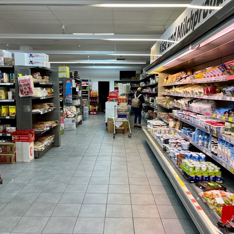 SUmar Supermarkt