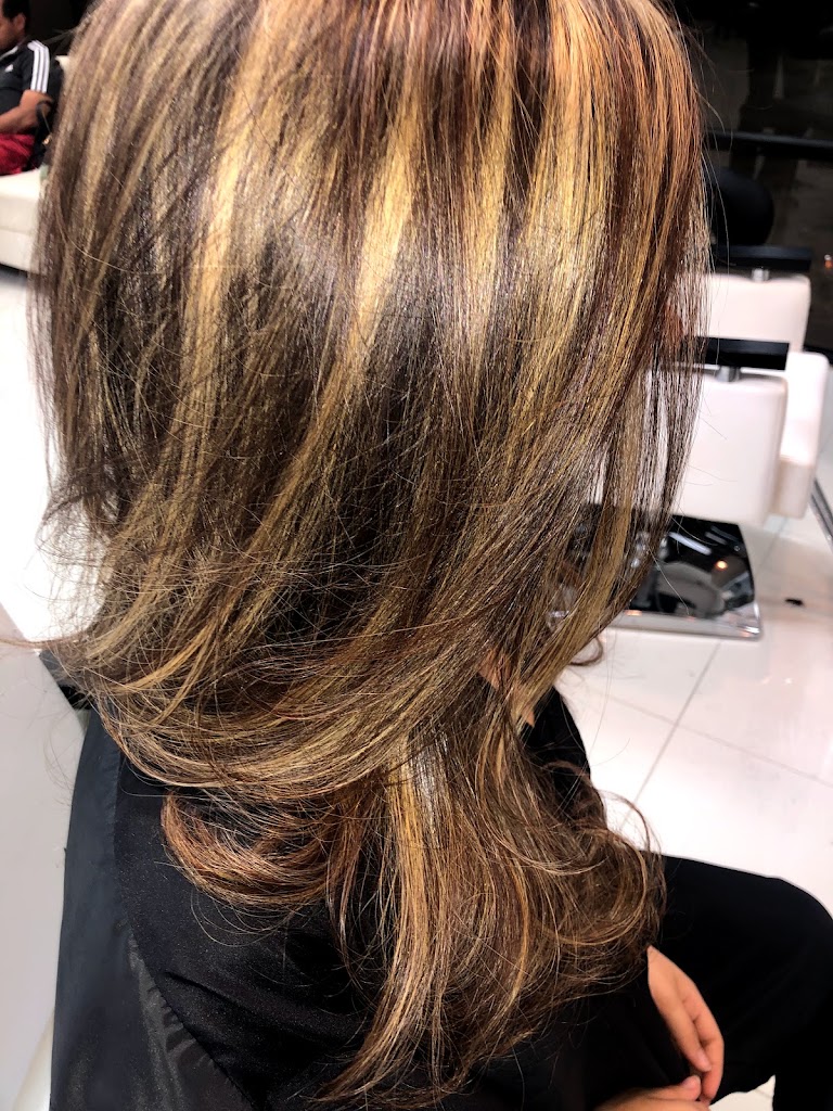 Touch By Angel Salon & Spa 33324