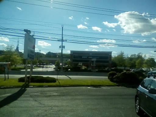 Cell Phone Store «Verizon», reviews and photos, 1104 NJ-35, Ocean Township, NJ 07712, USA