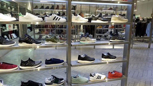 Clothing Store «Kith Brooklyn», reviews and photos, 233 Flatbush Ave, Brooklyn, NY 11217, USA