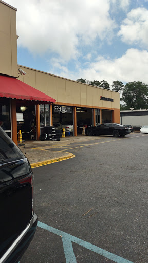 Tire Shop «Firestone Complete Auto Care», reviews and photos, 2519 McFarland Blvd E, Tuscaloosa, AL 35405, USA